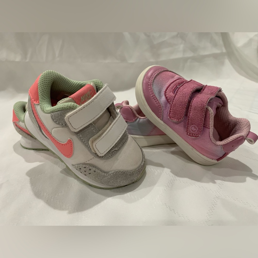 Girls 4C toddler shoes Nike and Stride Ride combo pink